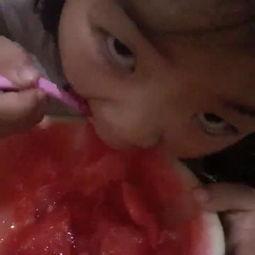 吃瓜缅甸婴儿视频,萌化网友心